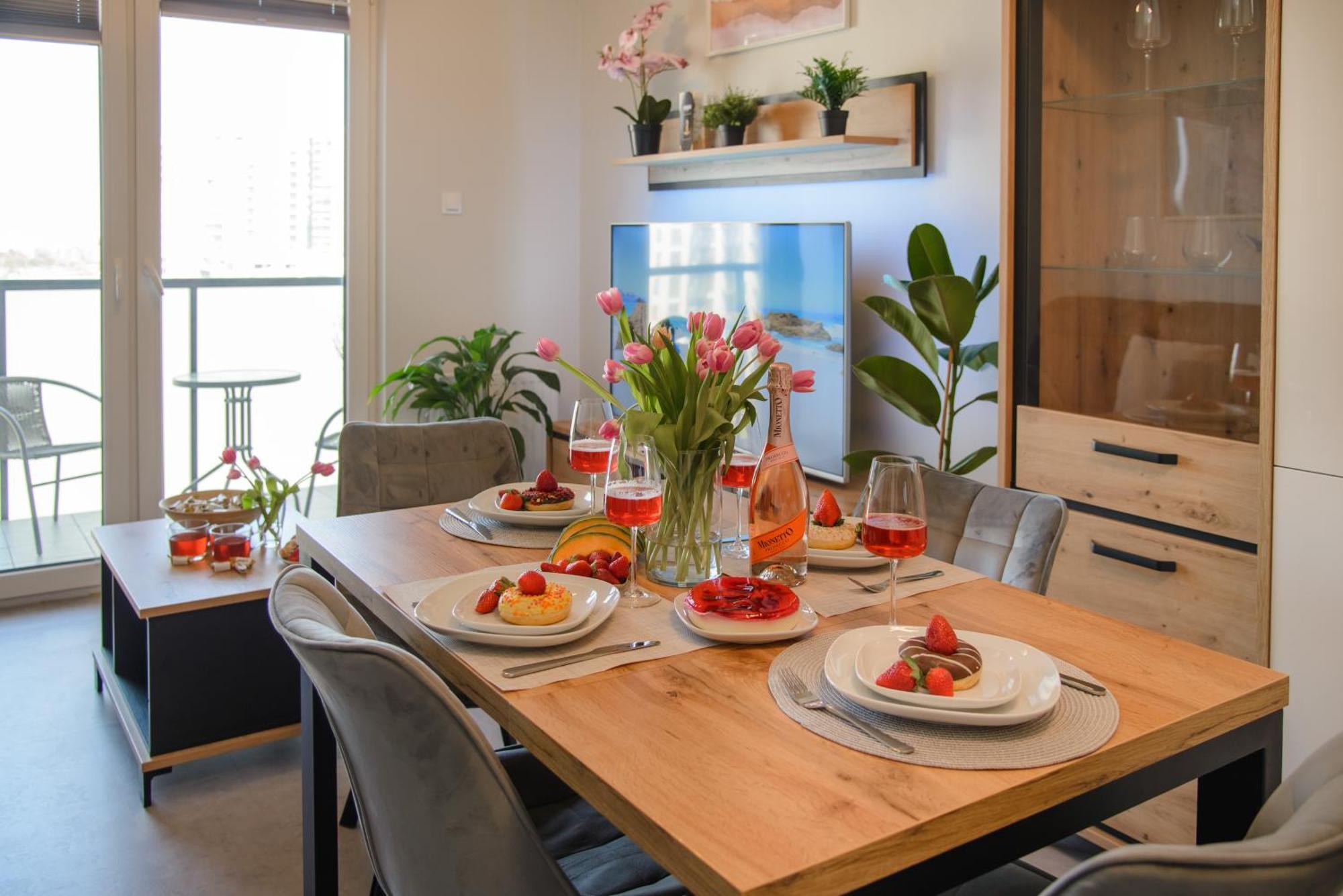 Maya's Flats & 104 - Letnica Apartmán Gdaňsk